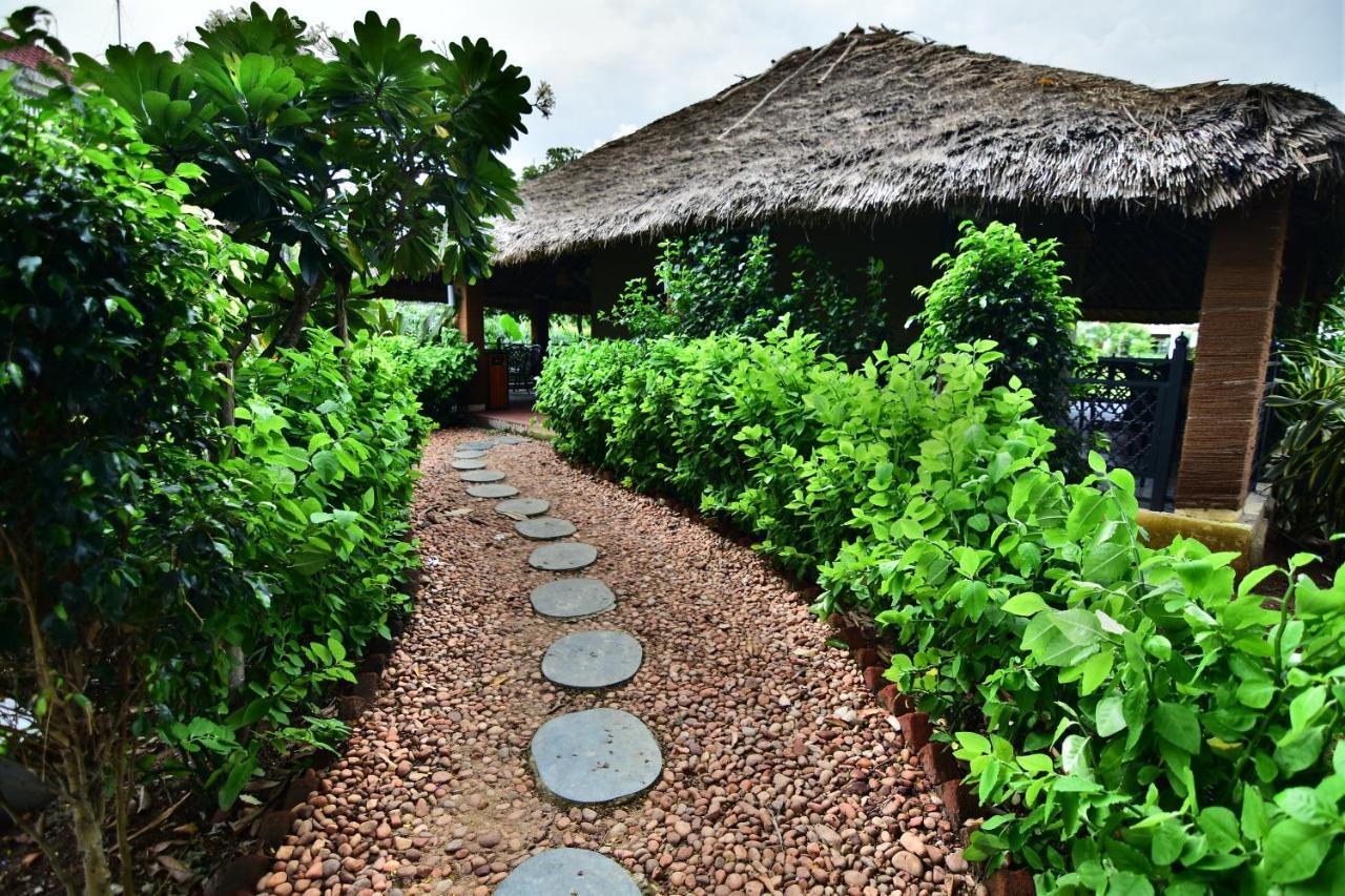 Swosti Chilika Resort Kanaipur Exteriér fotografie